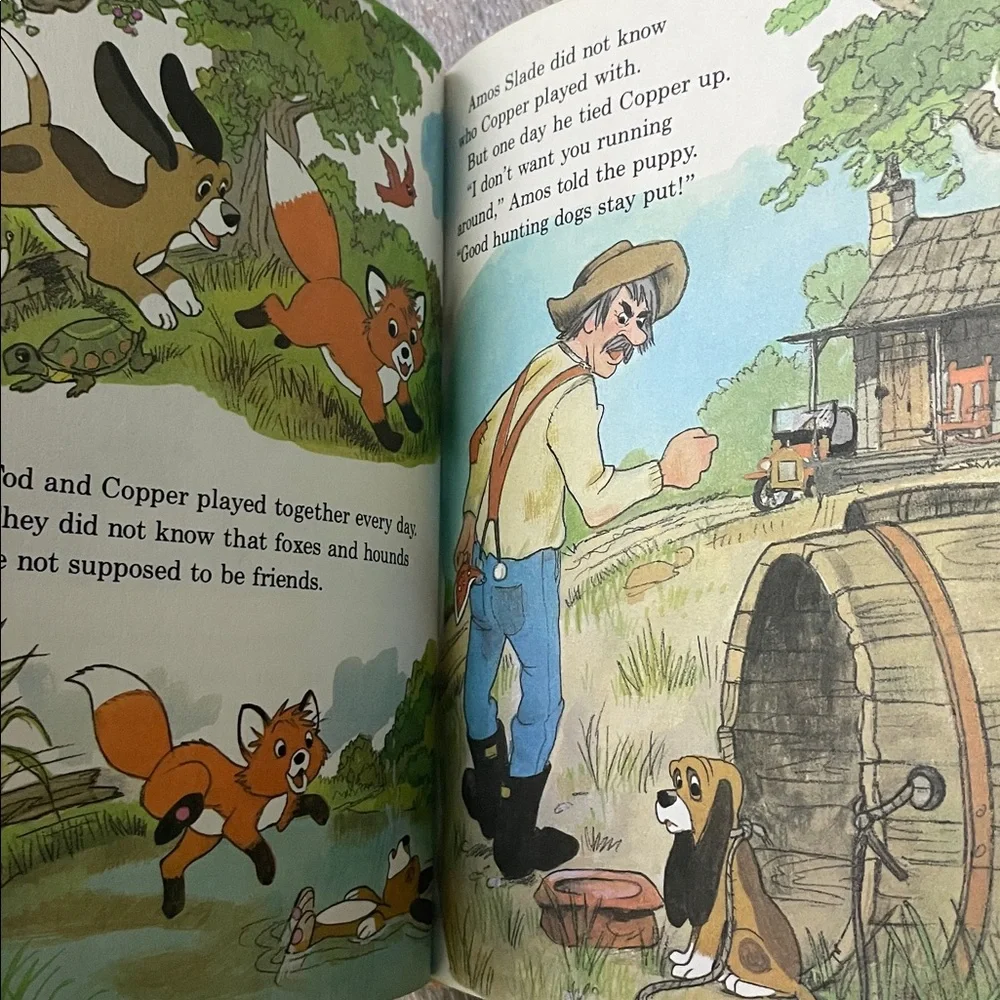 8 Disney’s Wonderful World of Reading Book Club Books 70s 80s Great Condition